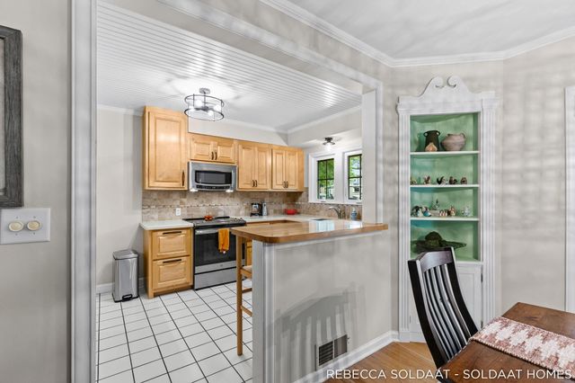 409 Marywood Drive NE, Grand Rapids, MI 49505