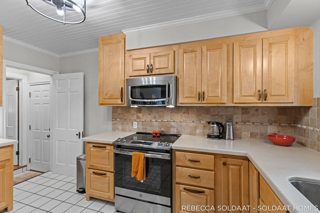409 Marywood Drive NE, Grand Rapids, MI 49505