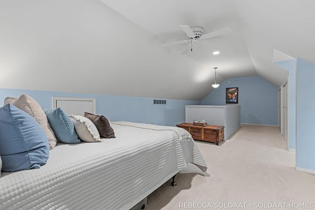 409 Marywood Drive NE, Grand Rapids, MI 49505