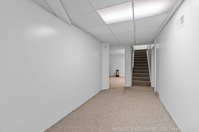409 Marywood Drive NE, Grand Rapids, MI 49505