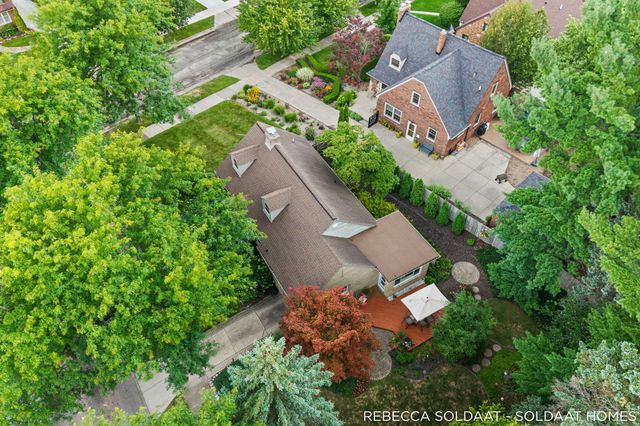409 Marywood Drive NE, Grand Rapids, MI 49505