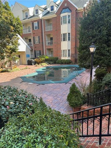 300 Yarmouth St Apt 327, Norfolk, VA 23510