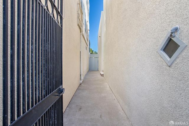 611 Pennsylvania Avenue, San Francisco, CA 94107