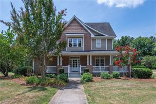 2000 Walnut Crossing Run, Yadkinville, NC 27055