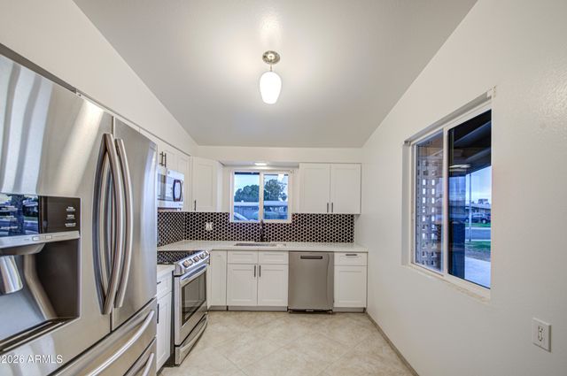 10908 W WINDSOR Drive, Sun City, AZ 85351