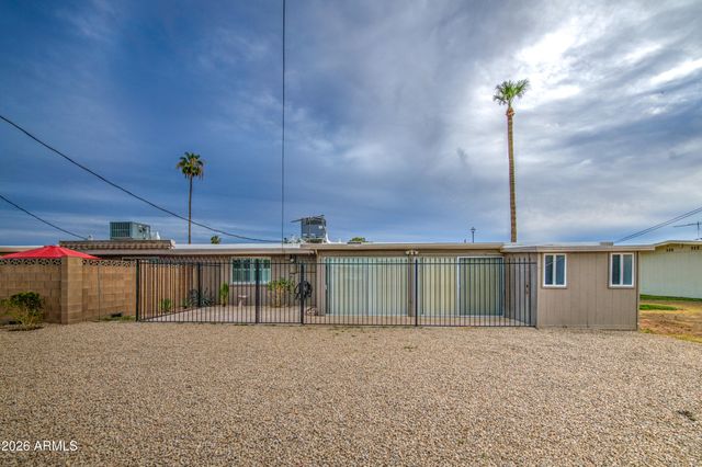 10908 W WINDSOR Drive, Sun City, AZ 85351