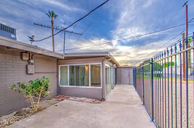 10908 W WINDSOR Drive, Sun City, AZ 85351