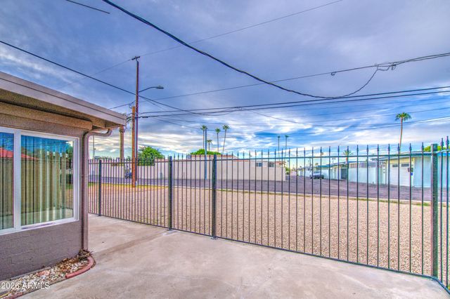 10908 W WINDSOR Drive, Sun City, AZ 85351