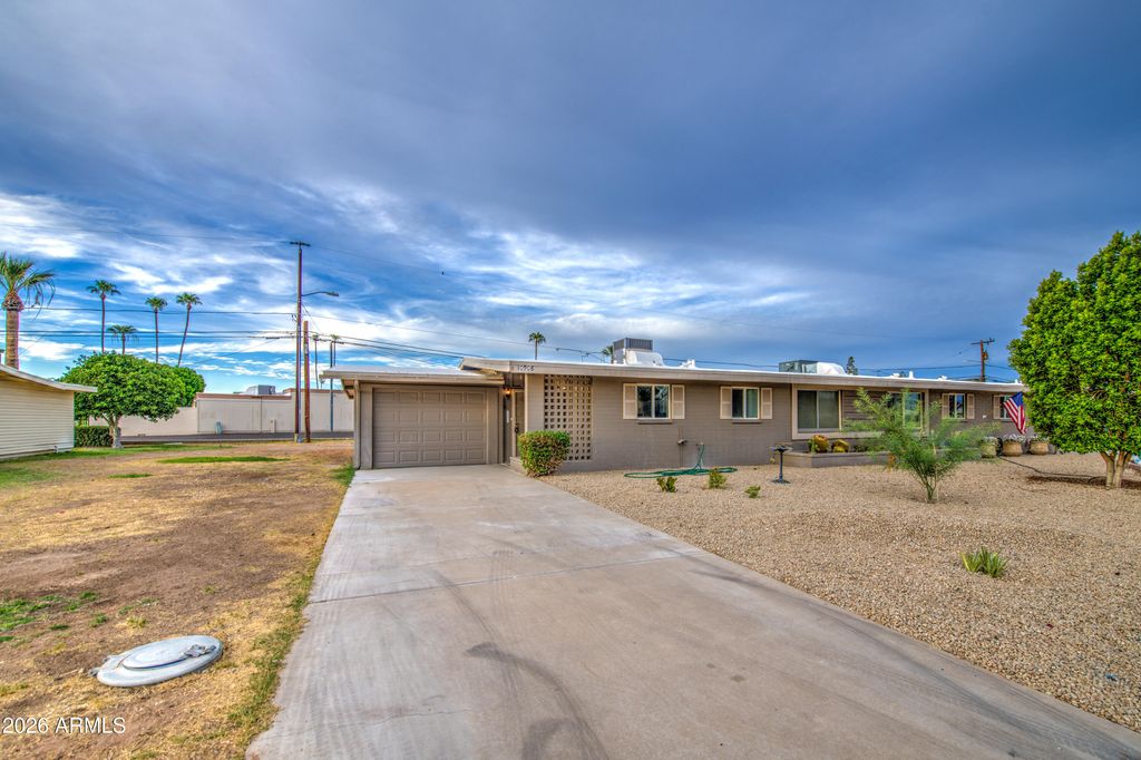 10908 W WINDSOR Drive, Sun City, AZ 85351 — photo 4