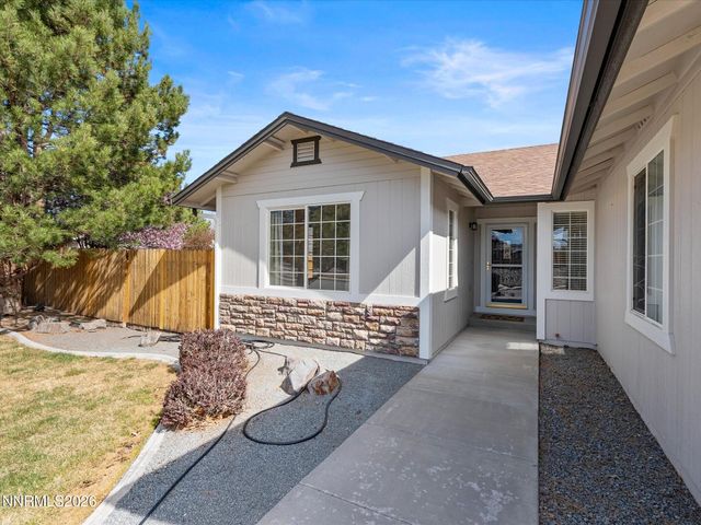 1469 Rosy Finch Drive, Sparks, NV 89441