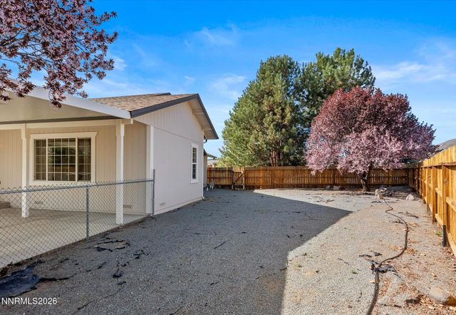 1469 Rosy Finch Drive, Sparks, NV 89441