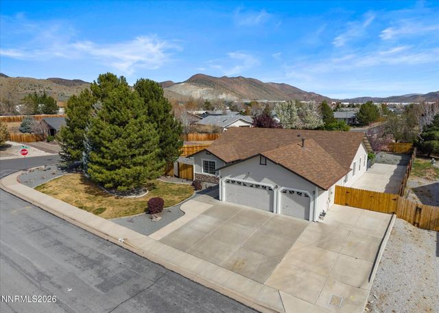 1469 Rosy Finch Drive, Sparks, NV 89441