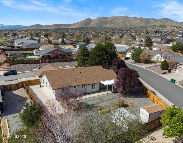 1469 Rosy Finch Drive, Sparks, NV 89441