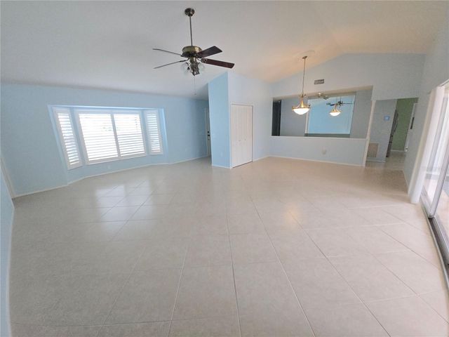 3601 GARDEN LAKES CLENET, Bradenton, FL 34203
