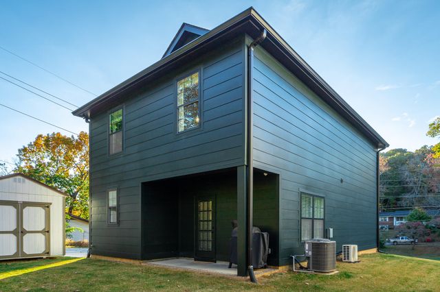 1046 S Seminole Drive, Chattanooga, TN 37412