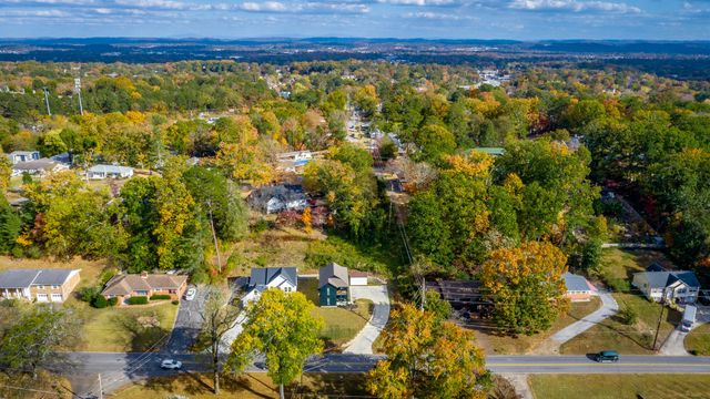 1046 S Seminole Drive, Chattanooga, TN 37412