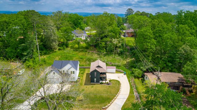 1046 S Seminole Drive, Chattanooga, TN 37412