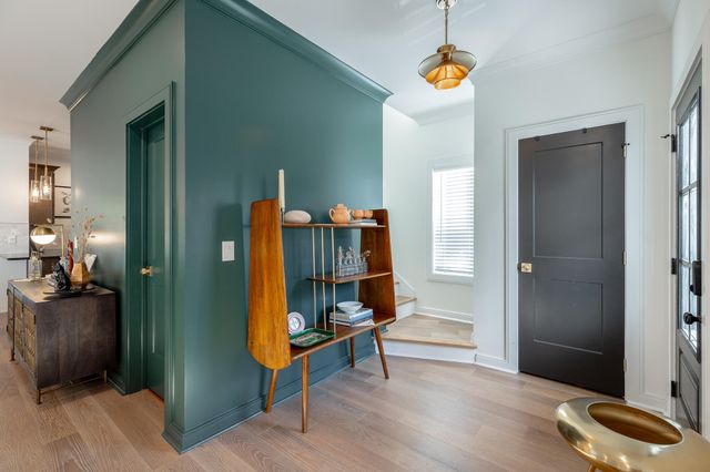 1046 S Seminole Drive, Chattanooga, TN 37412