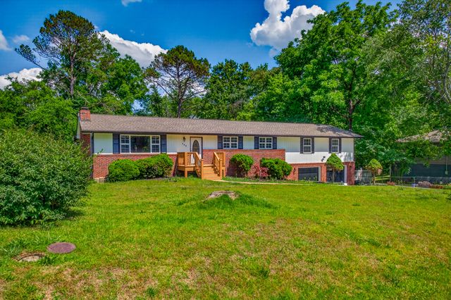 968 W Circle Drive, Rossville, GA 30741