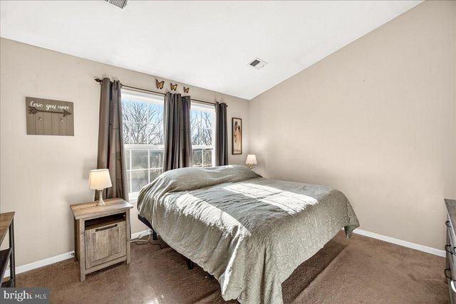 18251 ROY CROFT DR, Hagerstown, MD 21740