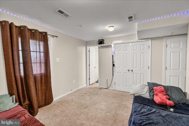 18251 ROY CROFT DR, Hagerstown, MD 21740