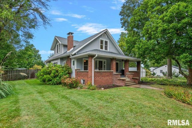 115 S OAK Street, Chatham, IL 62629