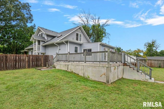 115 S OAK Street, Chatham, IL 62629