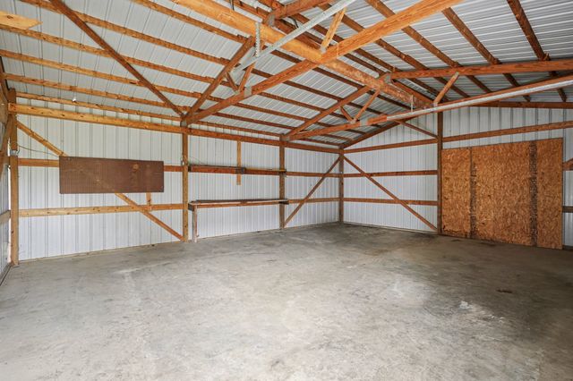 1230 Bearwallow Rd, Ashland City, TN 37015