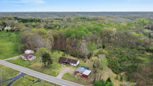 1230 Bearwallow Rd, Ashland City, TN 37015