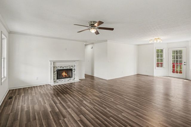 1230 Bearwallow Rd, Ashland City, TN 37015