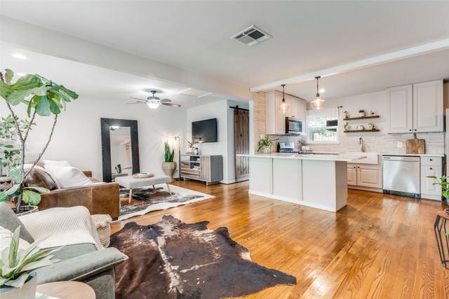 8608 Redondo Drive, Dallas, TX 75218