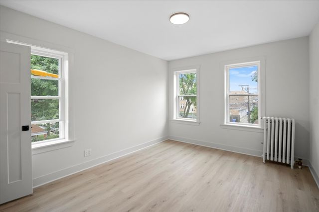 6254 N Whipple Street 2, Chicago, IL 60659