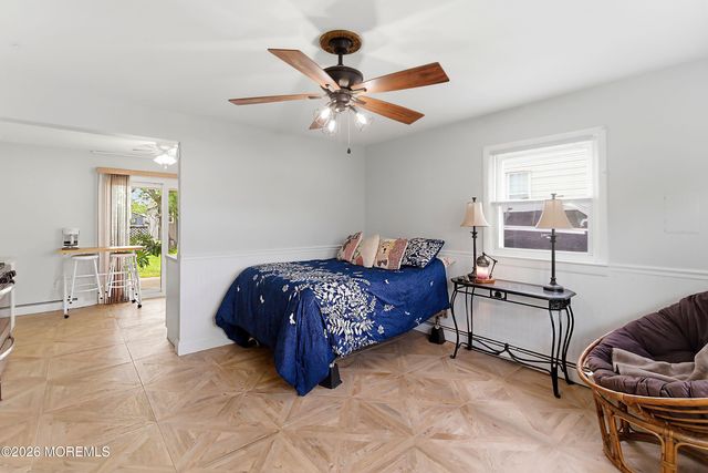 16 E Pleasant Avenue, Sewaren, NJ 07077