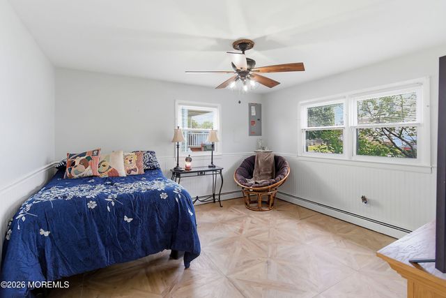 16 E Pleasant Avenue, Sewaren, NJ 07077