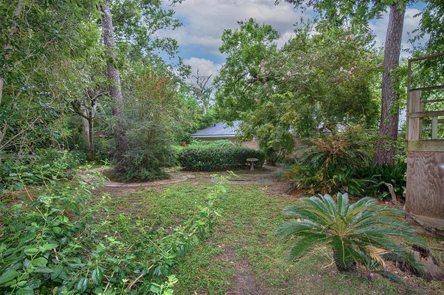 1100 Kipp Avenue, Kemah, TX 77565