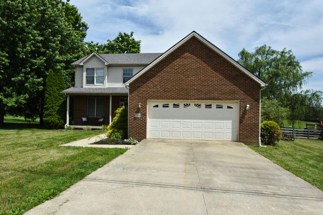 384 Kings Trace Drive, Berea, KY 40403