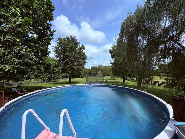 384 Kings Trace Drive, Berea, KY 40403