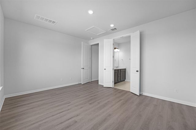 209 Horsemint LN, Georgetown, TX 78633