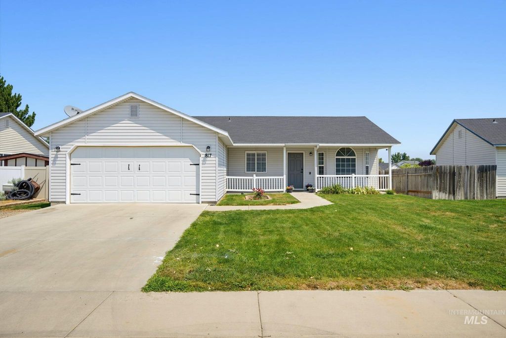 817 Settlers Dr, Caldwell, ID 83605 photo 1