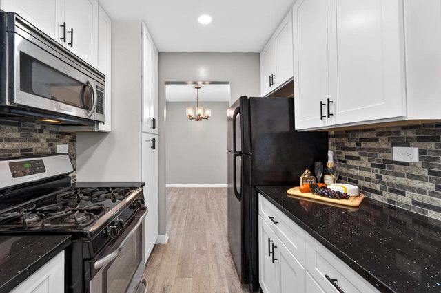 3753 Whittaker AVENUE, Cudahy, WI 53110