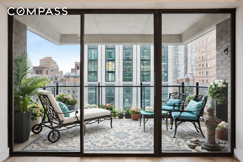 425 E 58th St Apt 8D, New York City, NY 10022