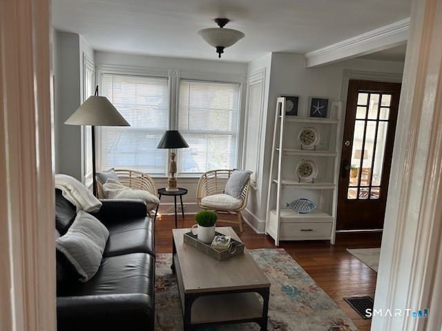 4 McKinley Street, Norwalk, CT 06853