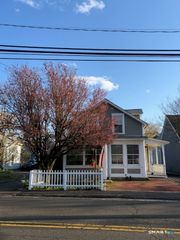 4 McKinley Street, Norwalk, CT 06853