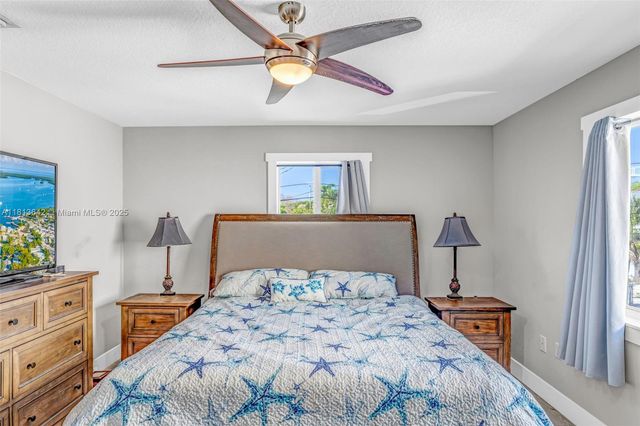 19 Avenue D, Key Largo, FL 33037