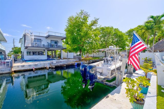 19 Avenue D, Key Largo, FL 33037