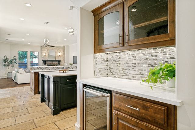 2121 Kimball Hill Court, Southlake, TX 76092
