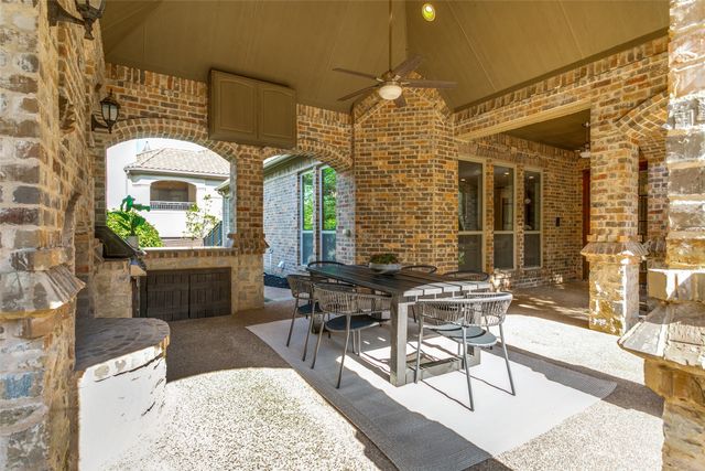 2121 Kimball Hill Court, Southlake, TX 76092