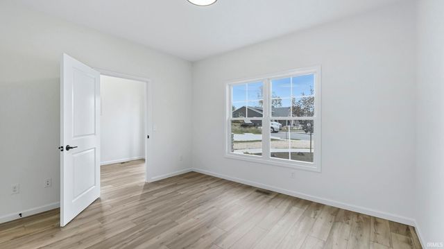 1110 Olympiada Knoll, Fort Wayne, IN 46845