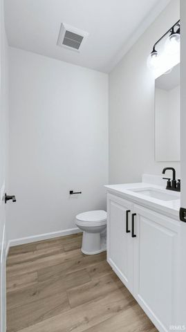 1110 Olympiada Knoll, Fort Wayne, IN 46845