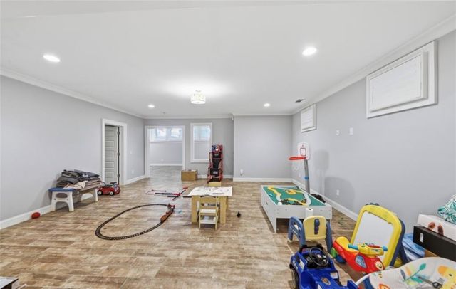 1041 Pine Grove Avenue NE, Atlanta, GA 30319